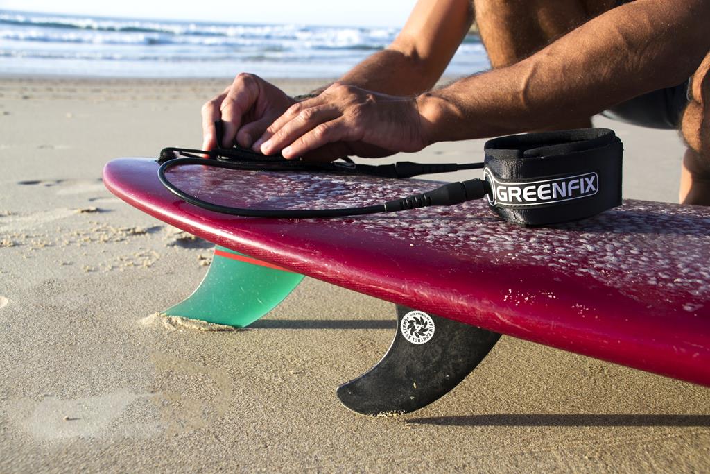 eau large surf school ecole de surf itinerante hossegor capbreton landes éco-responsable wax planches Greenfix fabriquée en France